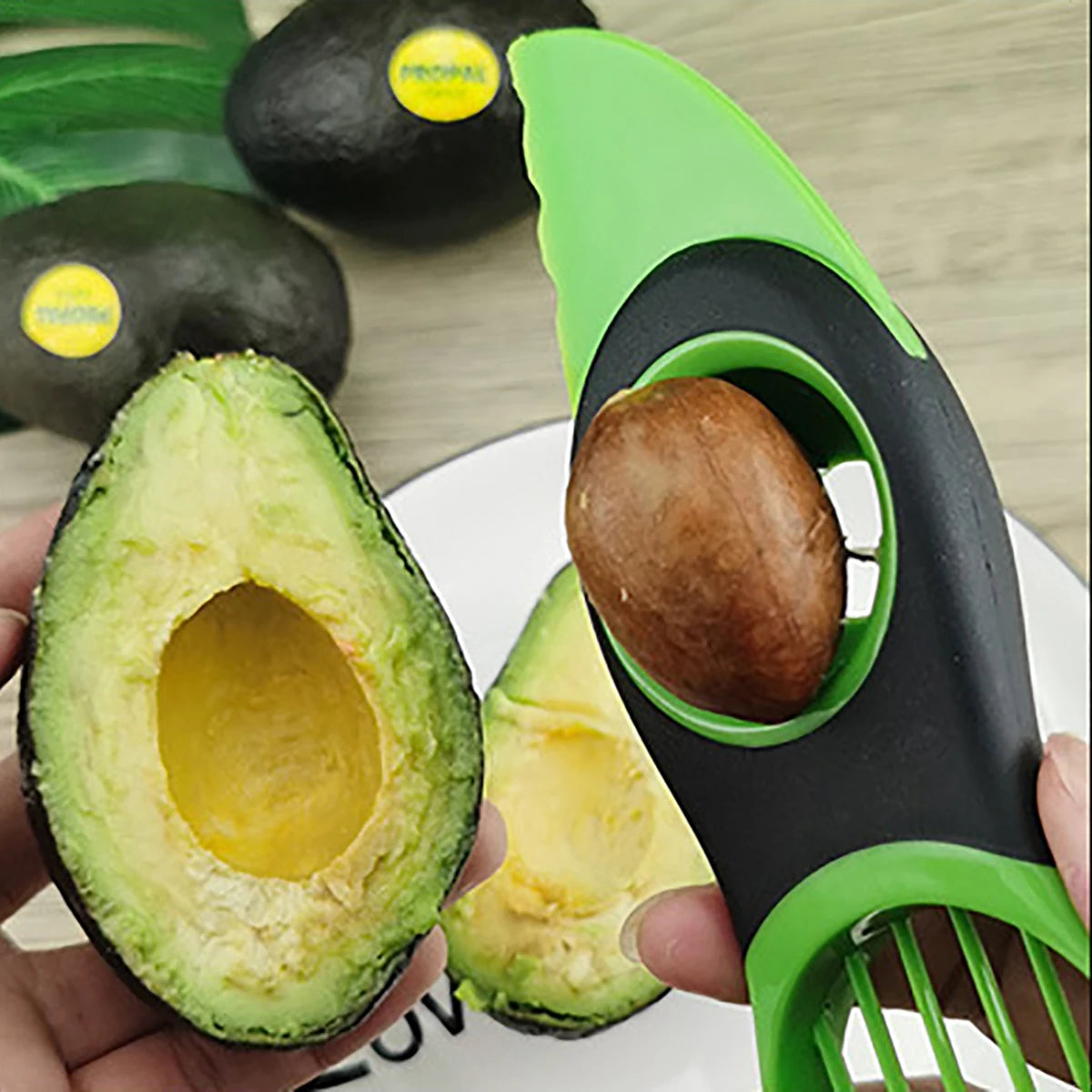 3 in 1 Avocado Slicer Cutter Enucleator Shea Corer Fruit Peeler Pulp Separator Avocado Knife Kitchen Acceesories Gadgets Tools